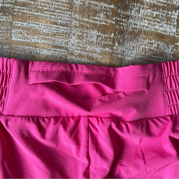 Zella Altitude Running Shorts NWT - Picture 8 of 9